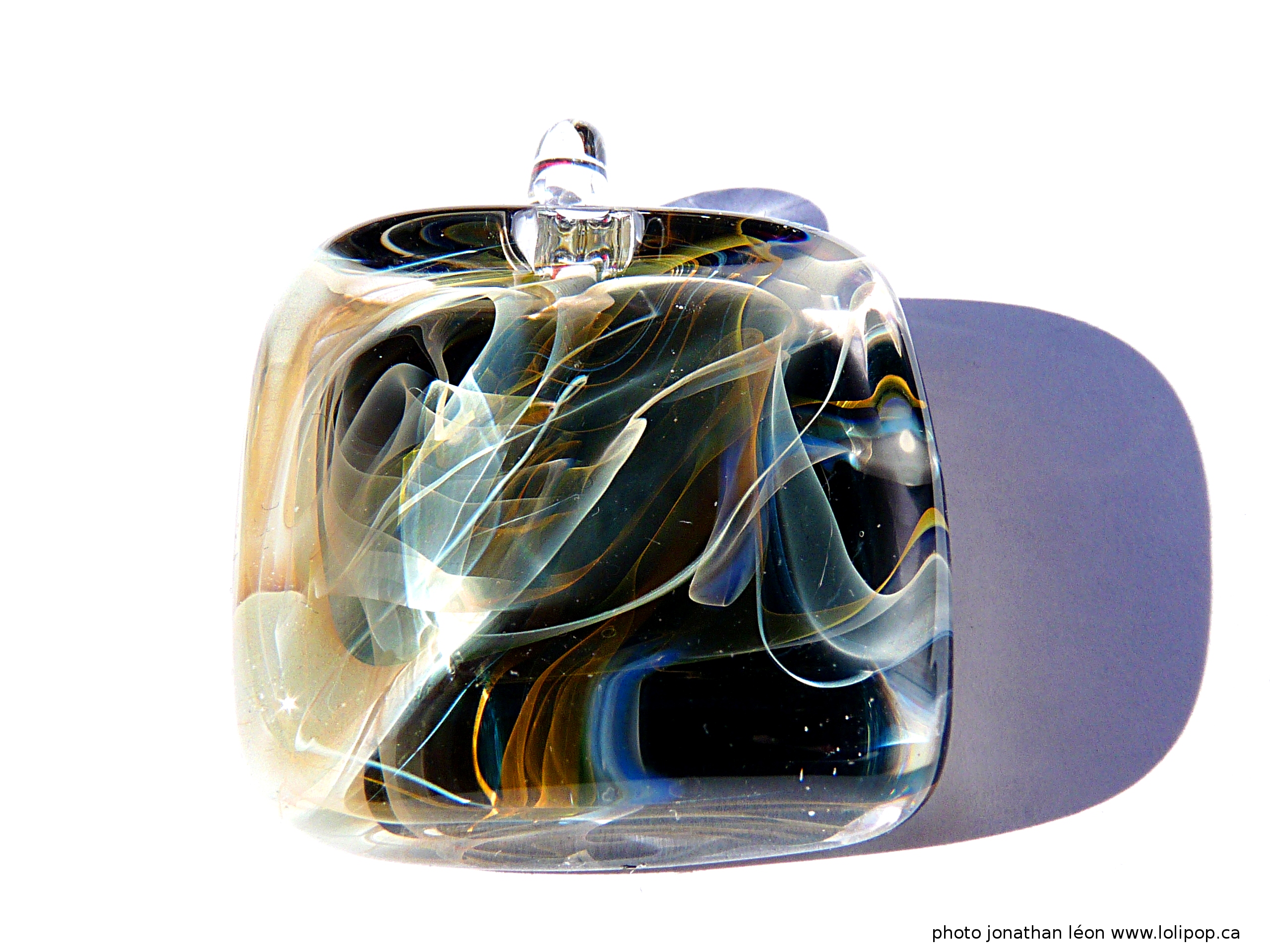 Lilipop:  bijou en verre souffl&eacute;